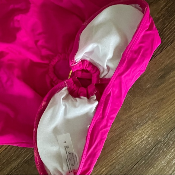 One Piece - Picture 3 of 3